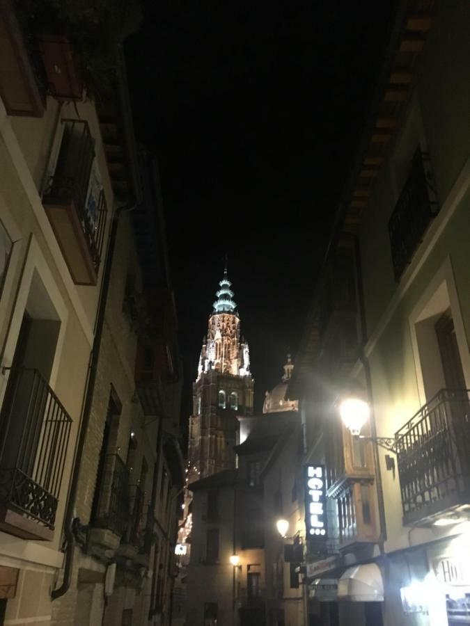 Apartmán Azotea De La Catedral Toledo Exteriér fotografie